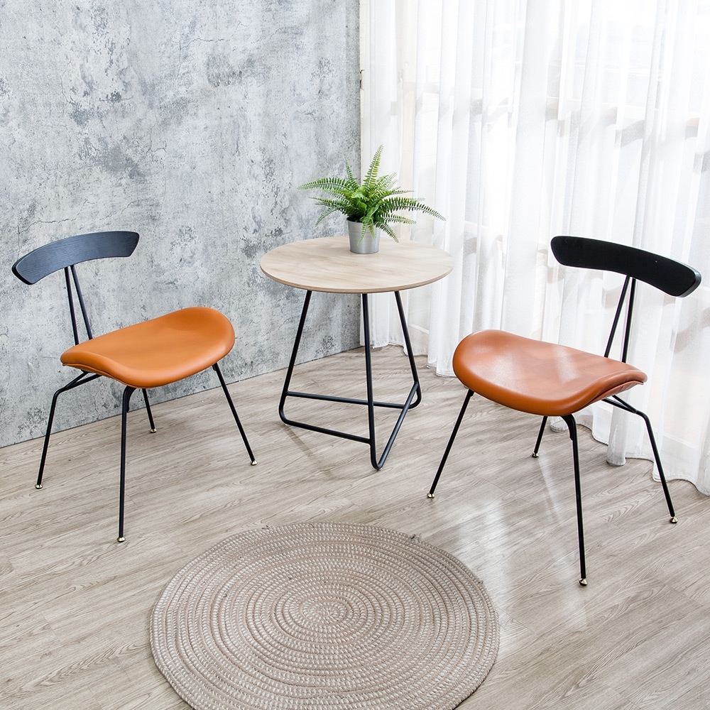 Boden-奧瑪2尺工業風木紋色圓型小茶几+皮革造型餐椅組合/休閒洽談桌椅(兩色可選)(一桌二椅)-60x60x61cm