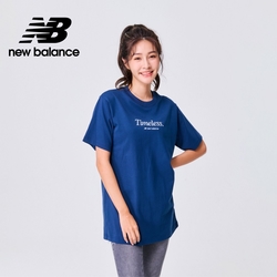 [New Balance]圓領刺繡字母短袖上衣_女性_深藍色_WT31