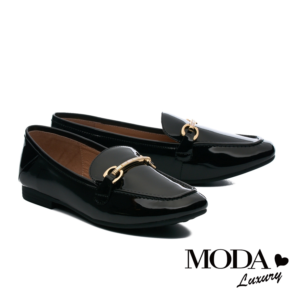 (季末換季出清)低跟鞋 MODA Luxury 韓系貝殼飾釦羊漆皮樂福低跟鞋－黑