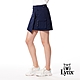 【Lynx Golf】首爾高桿風格！女款LOGO織帶剪接後腰斜開造型雙貼袋設計運動褲裙-丈青色 product thumbnail 2