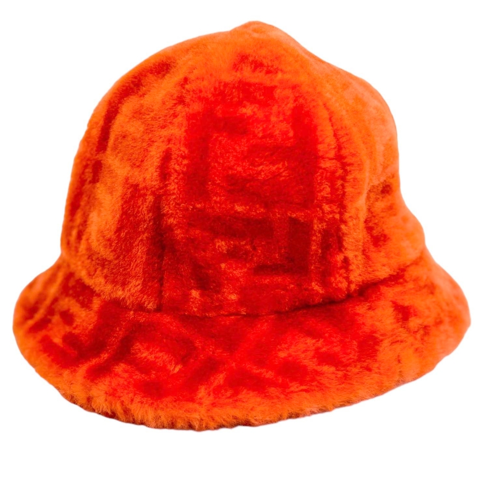 FENDI 芬迪經典滿版雙F LOGO皮草漁夫帽(兩色可選)(橘色/紫色)