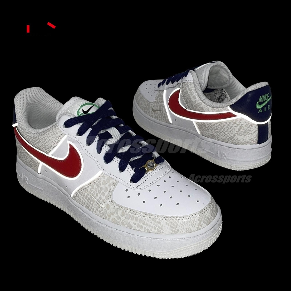 Nike 休閒鞋Wmns Air Force 1 07 LX 女鞋白紅蛇紋反光AF1 鑽石DV1493