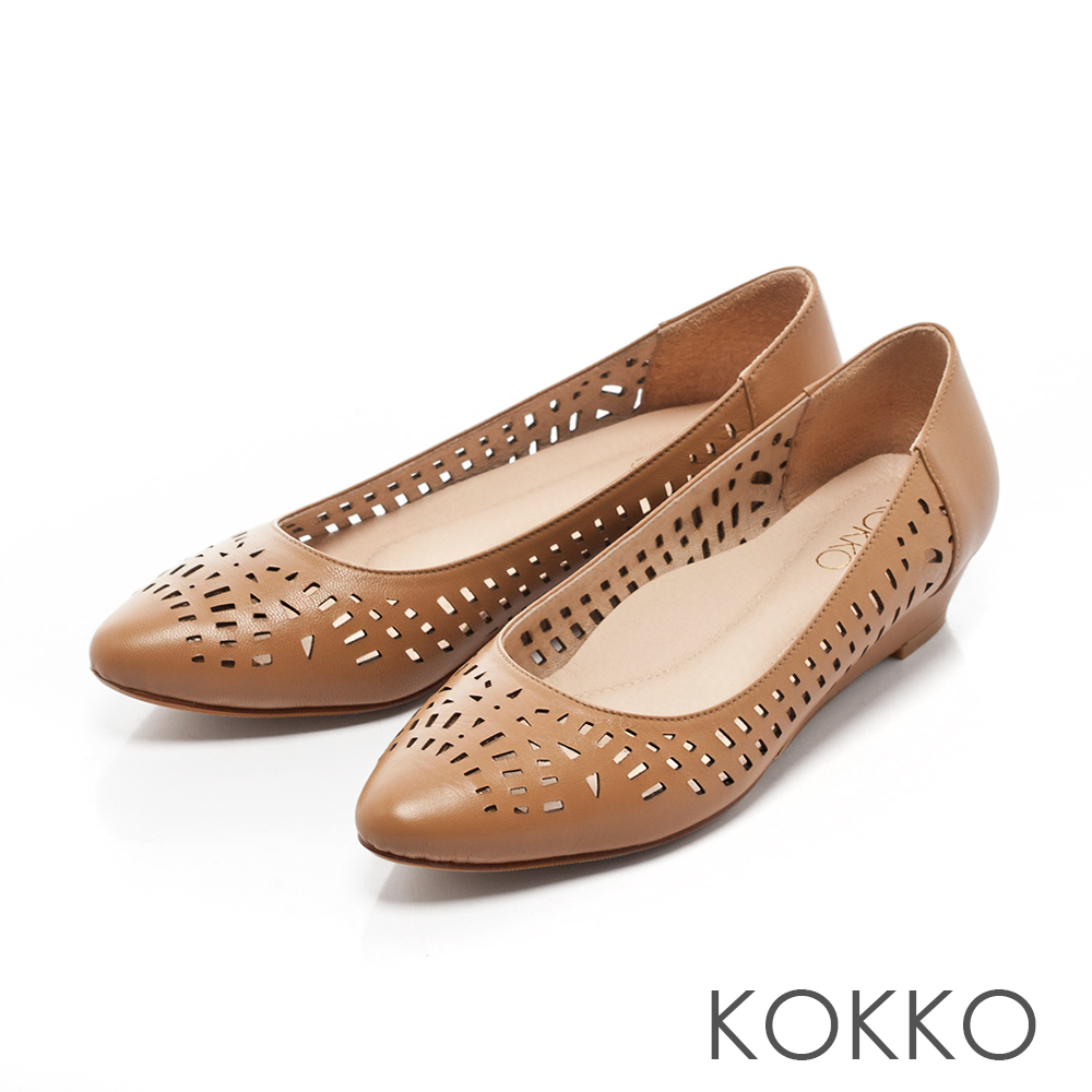 KOKKO -夏日甜心鏤空尖頭楔形跟鞋-悠閒棕