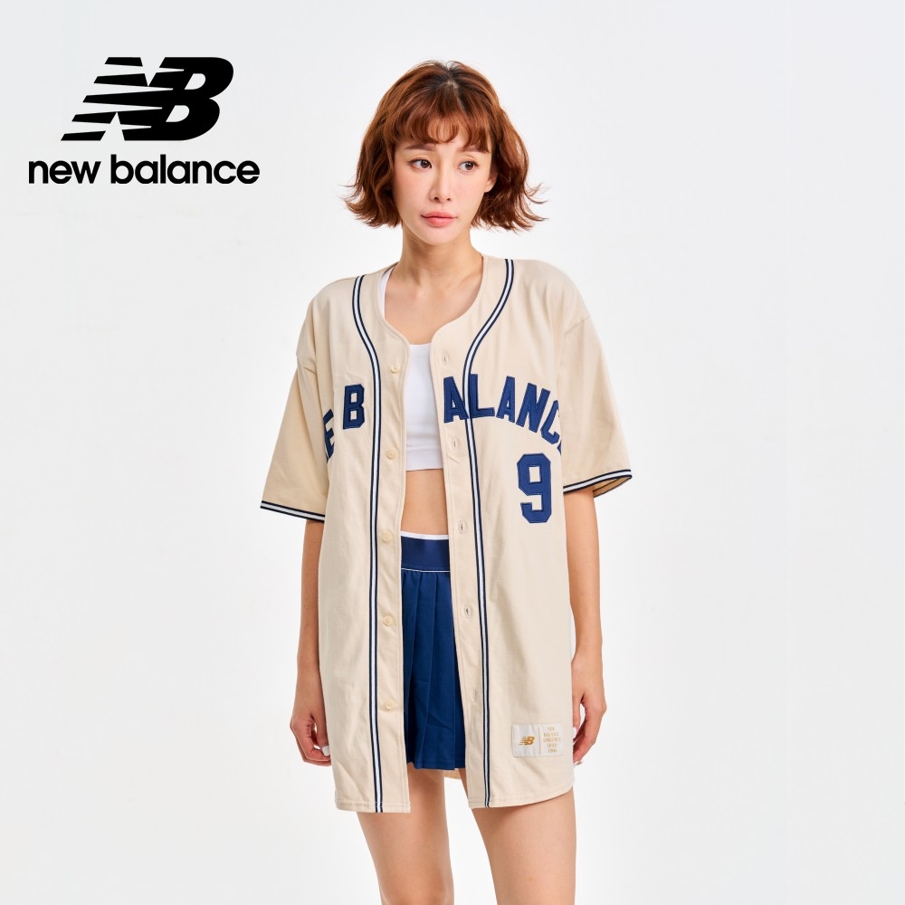 IU著用同款【New Balance】 撞色棒球開襟短袖上衣_男性_杏色_MT41512LIN(女性可穿)