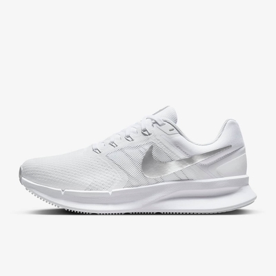 NIKE W NIKE RUN SWIFT 3女慢跑運動鞋-白-DR2698101