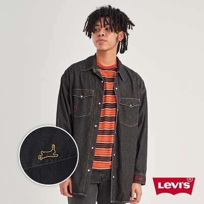 Levis 男款 Oversize寬鬆版牛仔襯衫 / 精工刺繡細節 / 黑染工藝