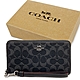 COACH 經典C LOGO牛仔布手掛式零錢袋長夾禮盒(黑灰) product thumbnail 1