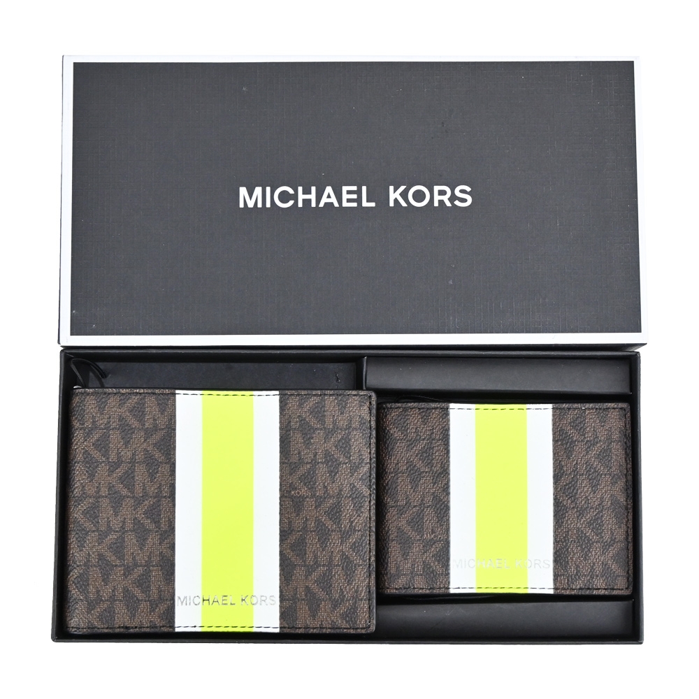 MK MICHAEL KORS GIFTING直紋滿版對開短夾(附證件夾)禮盒組-棕/螢光綠