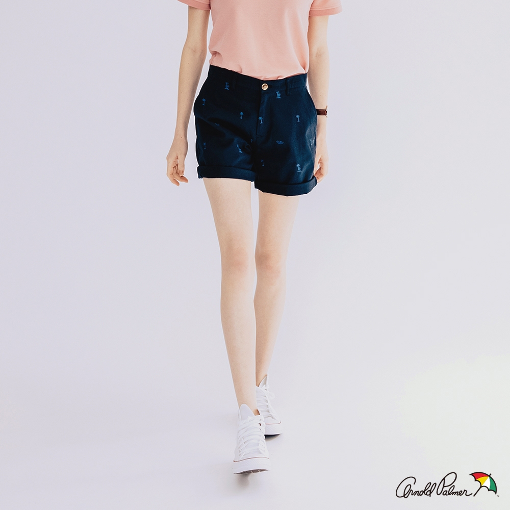 Arnold Palmer -女裝-斜紋同色滿版繡花五分褲-深藍