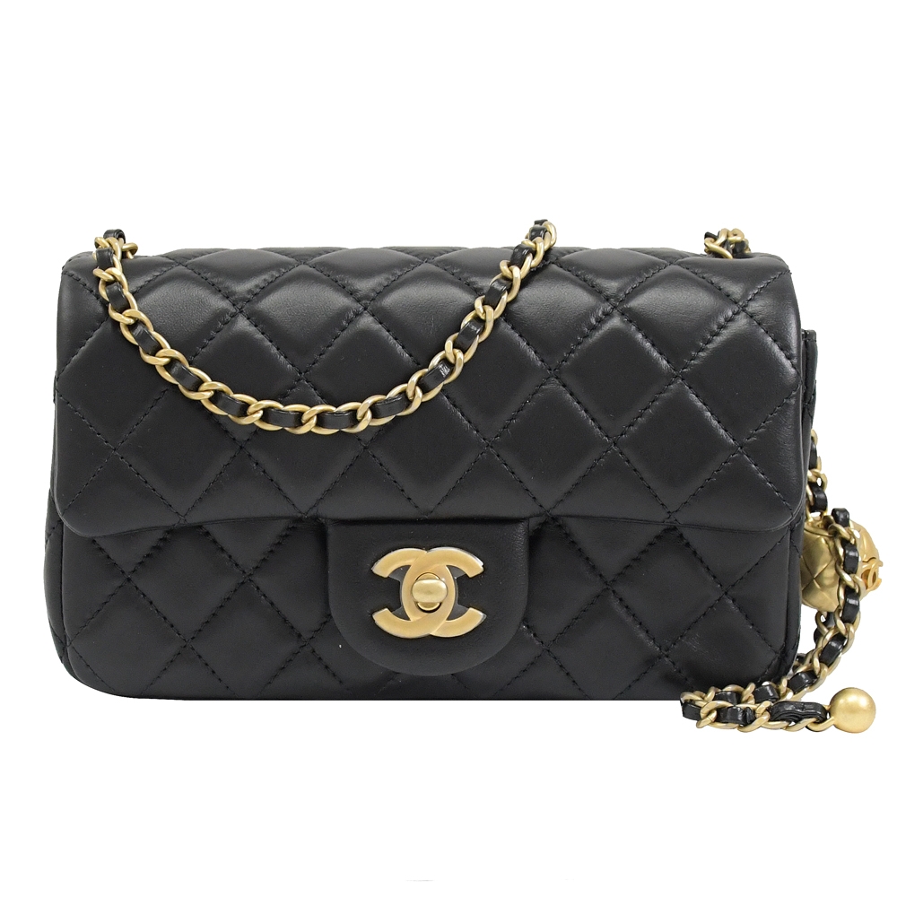 CHANEL 經典雙C LOGO小羊皮Mini Coco金球包.黑