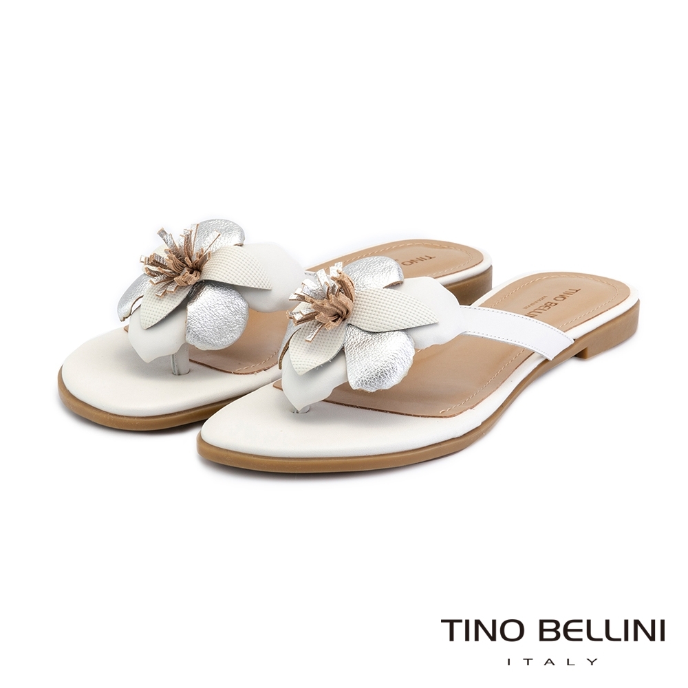 Tino Bellini巴西進口脫俗皮革花朵夾腳拖鞋_白+銀
