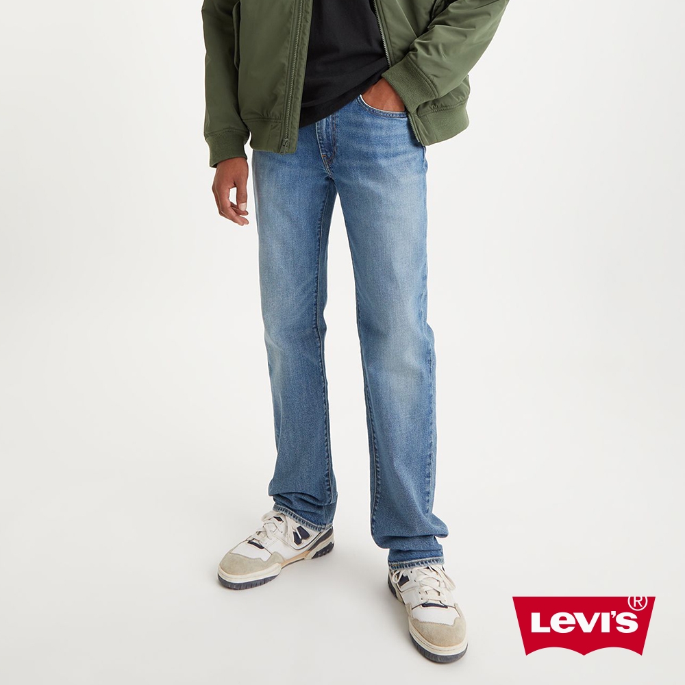 Levis 男款 514 低腰合身直筒牛仔長褲 / 精工輕藍染水洗 / 彈性布料