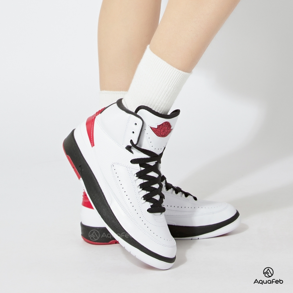 Nike Air Jordan 2 Retro Chicago 女鞋白色OG 芝加哥經典運動籃球鞋