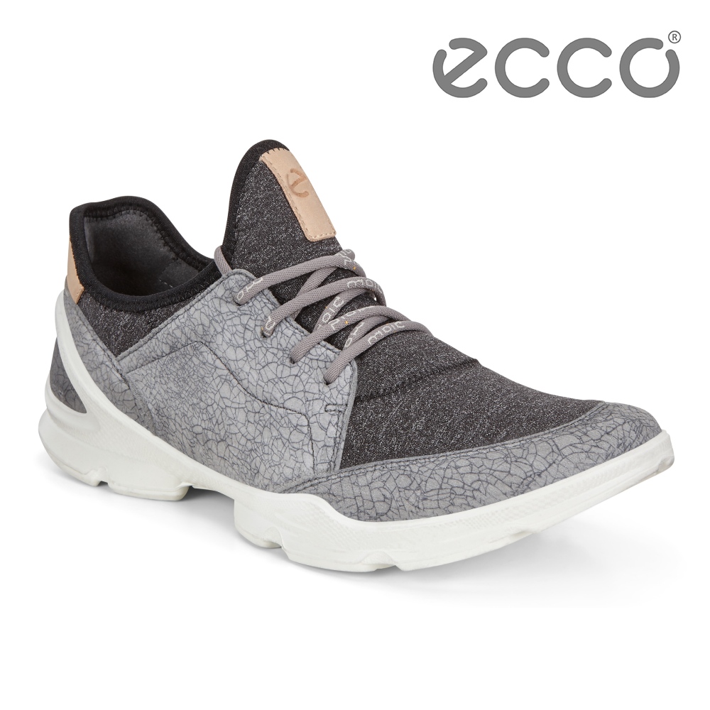 ECCO BIOM STREET 骨瓷皮革 裸足概念輕量運動鞋 女-深灰