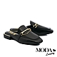 穆勒鞋 MODA Luxury 純色羊皮金屬鏈方頭低跟穆勒拖鞋－黑 product thumbnail 1