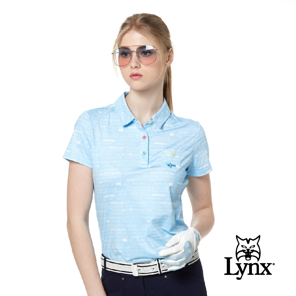 【Lynx Golf】女款吸濕排汗合身版小胸袋英文印花短袖POLO衫-水藍色