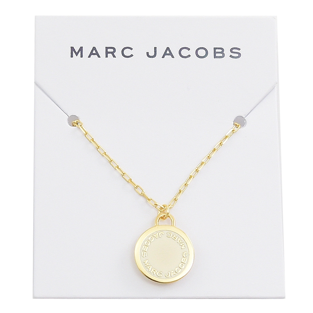 MARC JACOBS 圓牌LOGO垂墜淡金色項鍊(奶油白)