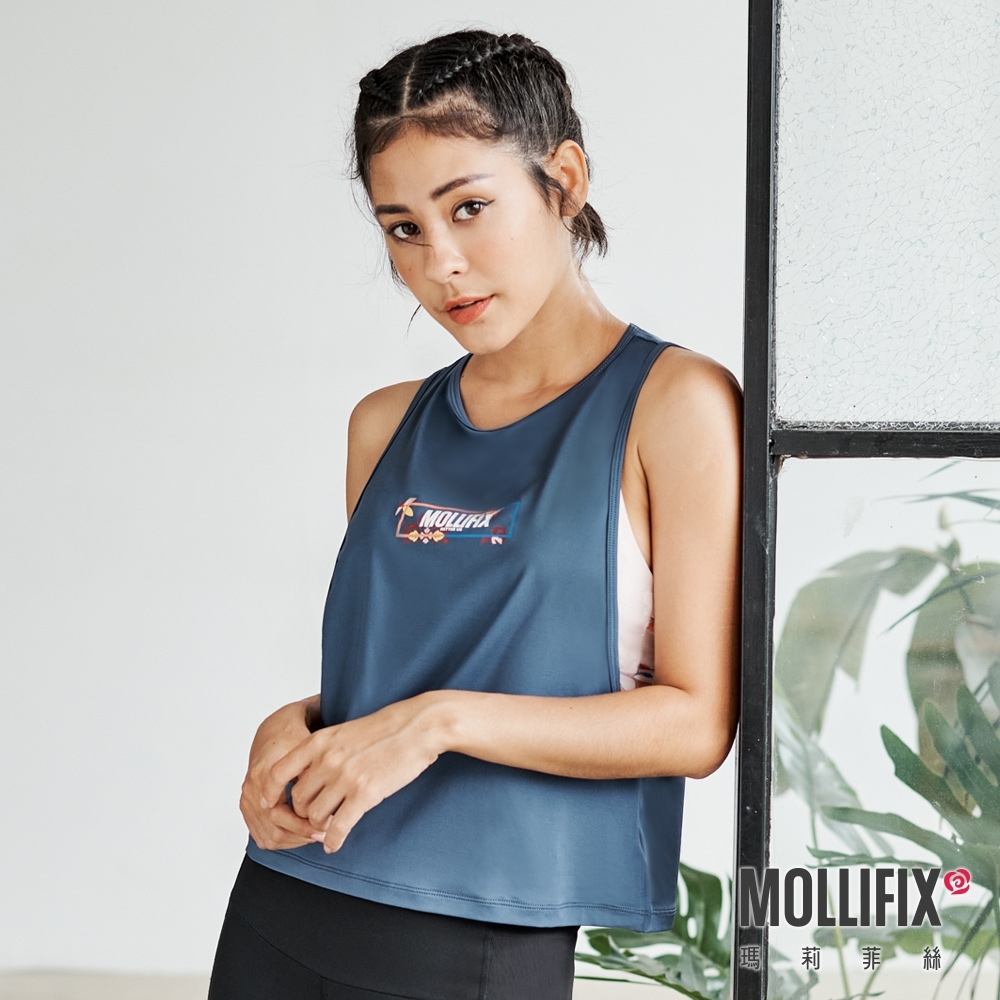 Mollifix 瑪莉菲絲 圓領大挖袖運動背心 (暗夜藍) 暢貨出清、瑜珈服、背心、T恤