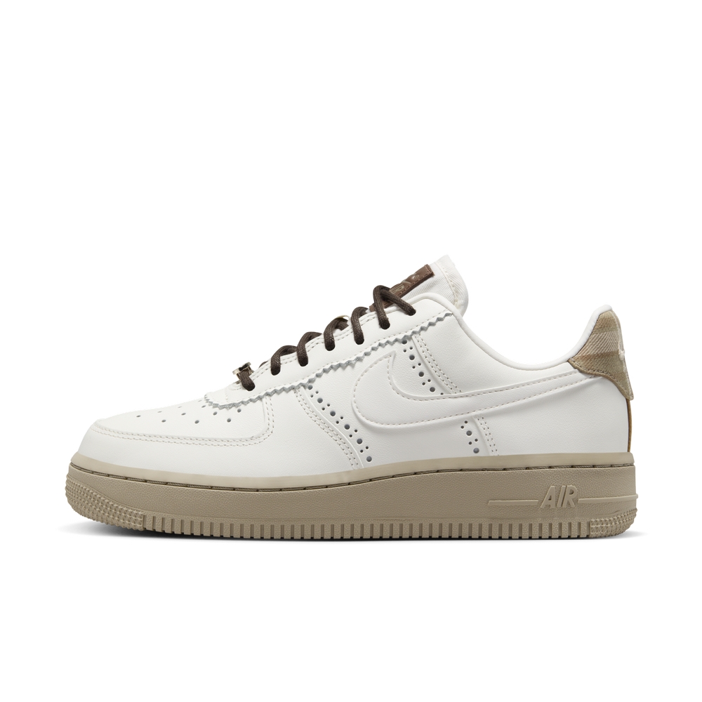 NIKE WMNS AIR FORCE 1 07 LX 女休閒運動鞋-白/卡其色-FV3700112