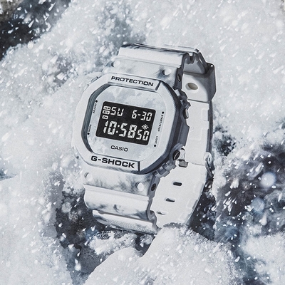 CASIO 卡西歐 G-SHOCK 冰凍森林 迷彩雪花電子腕錶 禮物推薦 畢業禮物 49.5mm / DW-5600GC-7