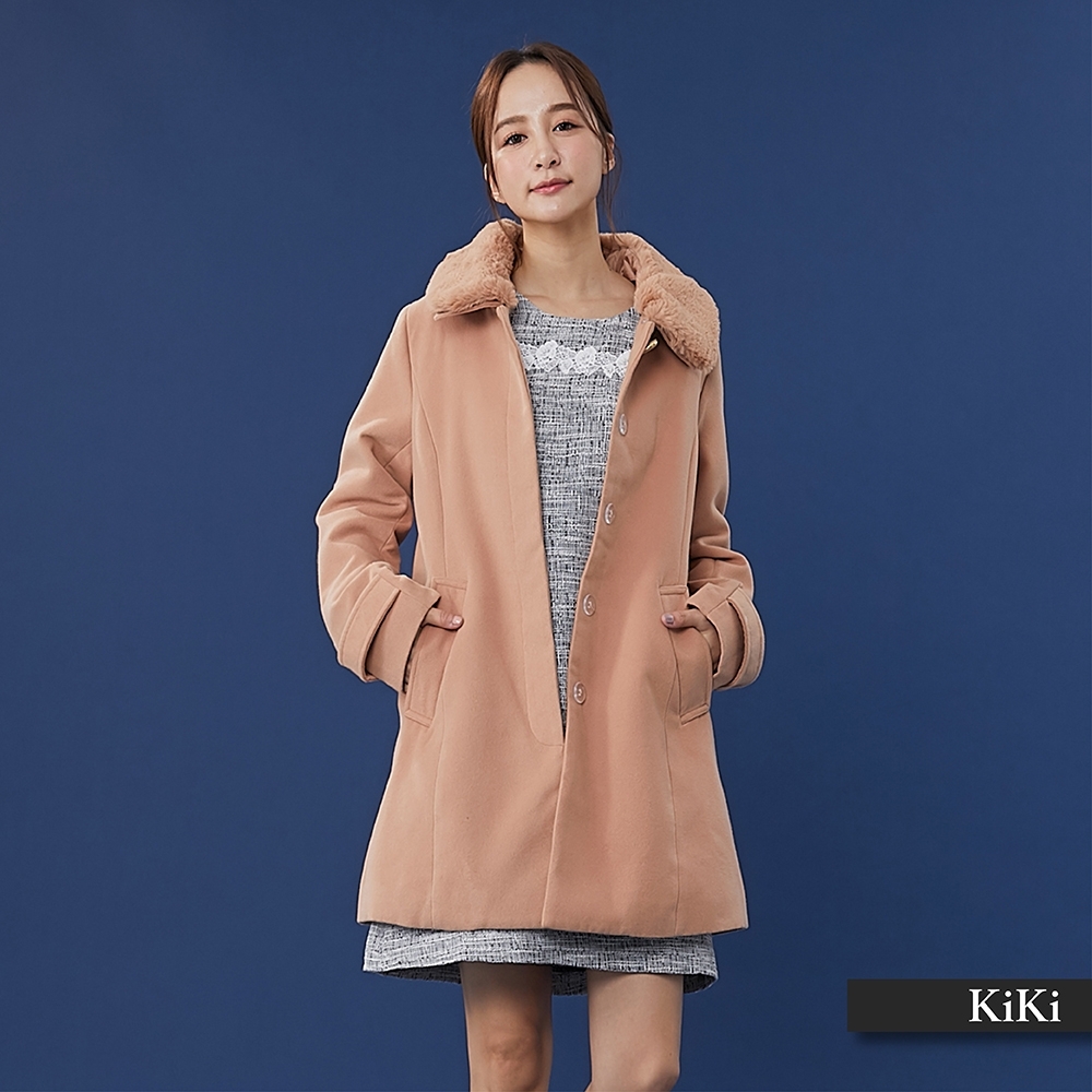 【KiKi】毛毛領口蝴蝶結裝飾毛呢-外套(二色)