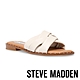 STEVE MADDEN-TERRON 舒適皮質交叉帶涼拖鞋-米杏色 product thumbnail 1