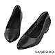 山打努SANDARU-跟鞋 真皮尖頭素面低跟包鞋-黑 product thumbnail 1