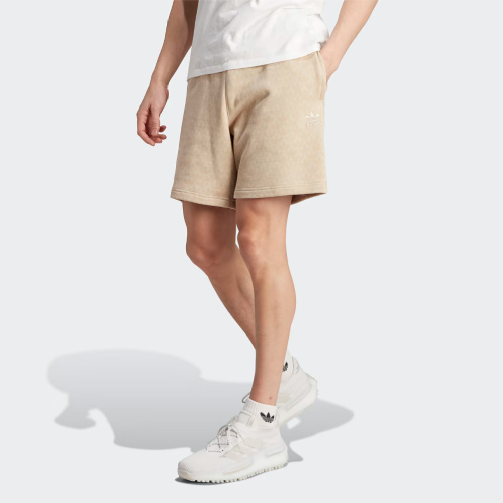 Adidas Mono Aop Short [IJ7460] 男 短褲 棉褲 運動 休閒 經典 三葉草 奶茶