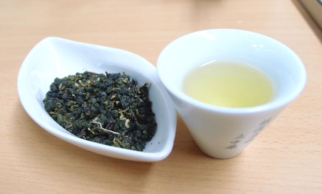 安い売れ済烏龍茶大禹嶺特級150gx2缶nishiedenim.jp