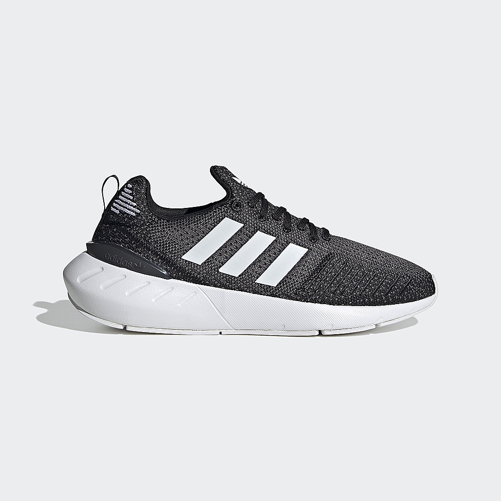 adidas SWIFT RUN 22 經典鞋 女 GV7971