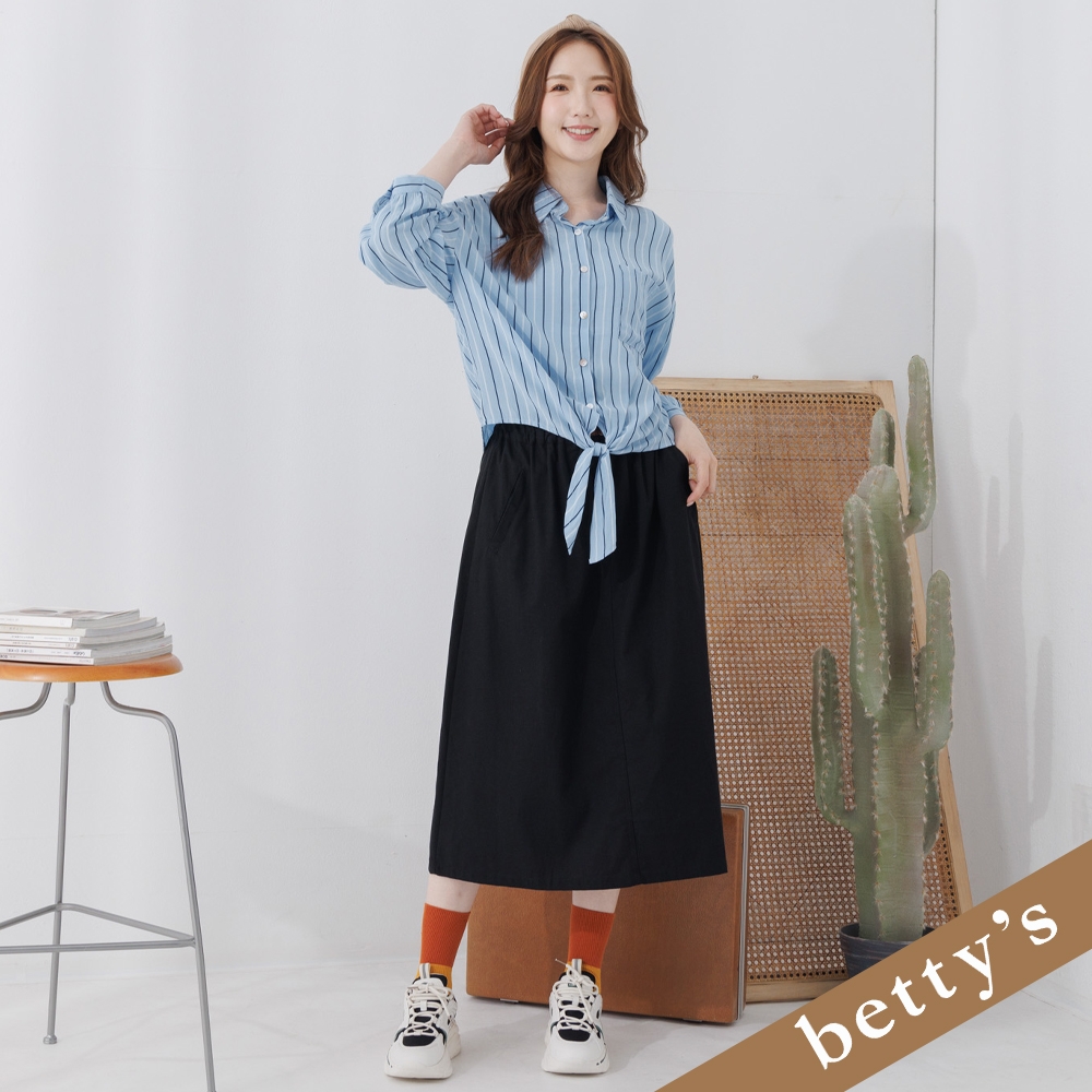 betty’s貝蒂思　鬆緊腰小排釦後開衩裙(黑色)