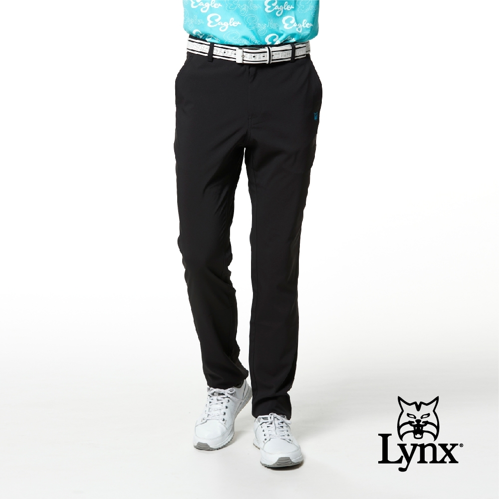 【Lynx Golf】男款基本款素面山貓繡花平口運動長褲-黑色