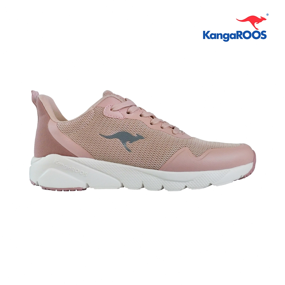 【KangaROOS】RUN FAST 女輕量慢跑鞋 粉膚+白底 反光LOGO 美國獨創袋鼠口袋鞋 透氣 吸溼 緩震(KW21093)