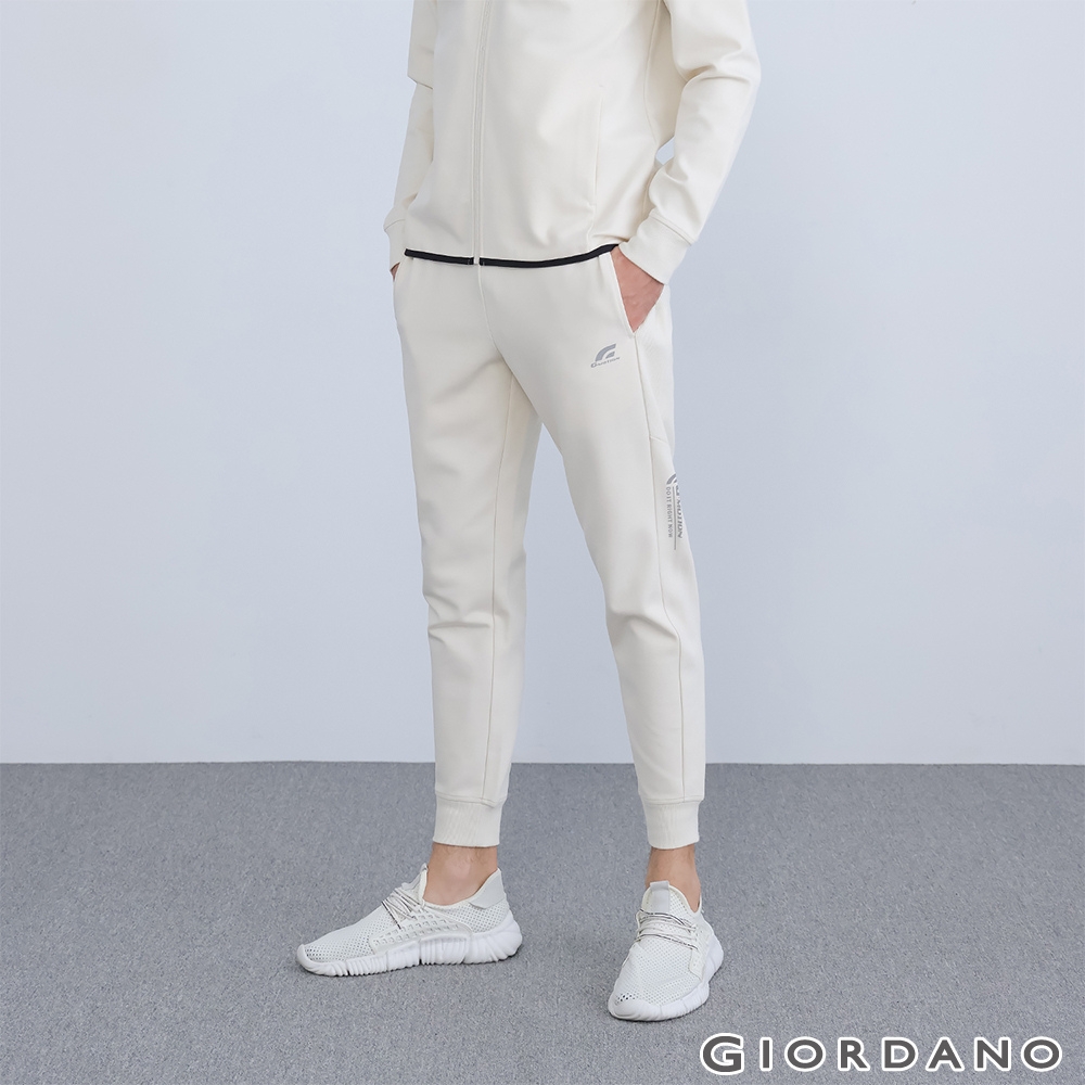 GIORDANO  男裝G-MOTION四面彈羅紋拼接束口褲 - 01 奶酪白