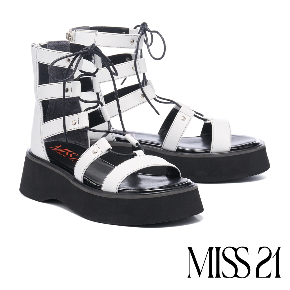 涼鞋 MISS 21 敏感酷酷蝴蝶結鉚釘簍空綁帶羅馬厚底涼鞋－白