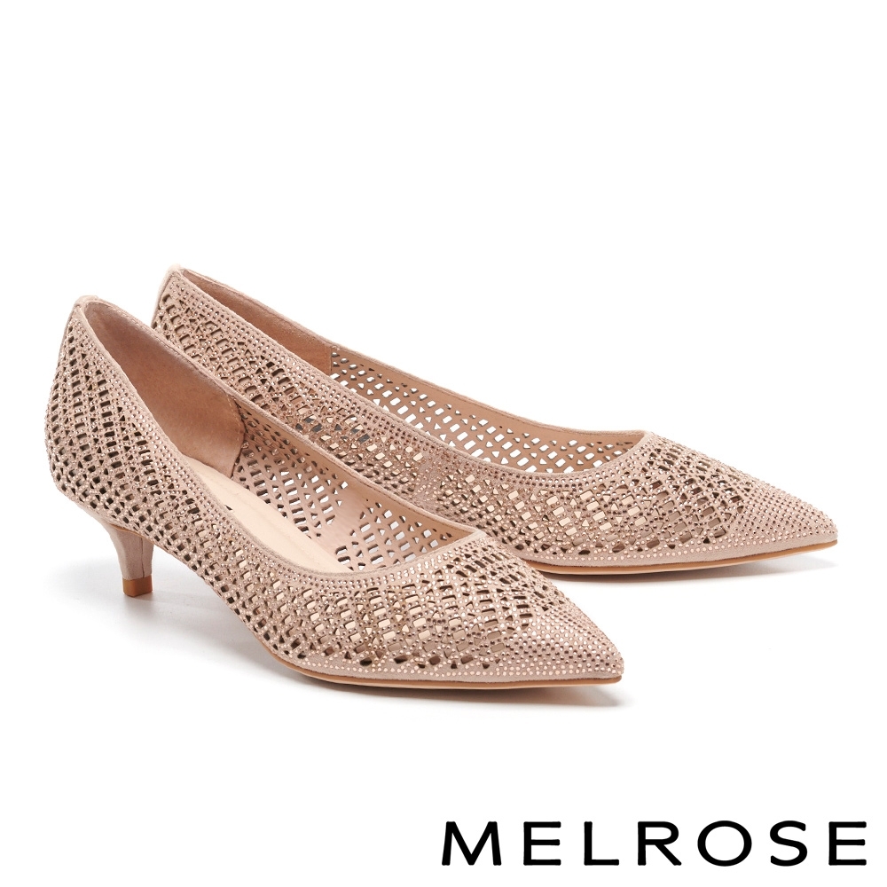 低跟鞋 MELROSE 自信亮麗純色晶鑽鏤空尖頭低跟鞋－米