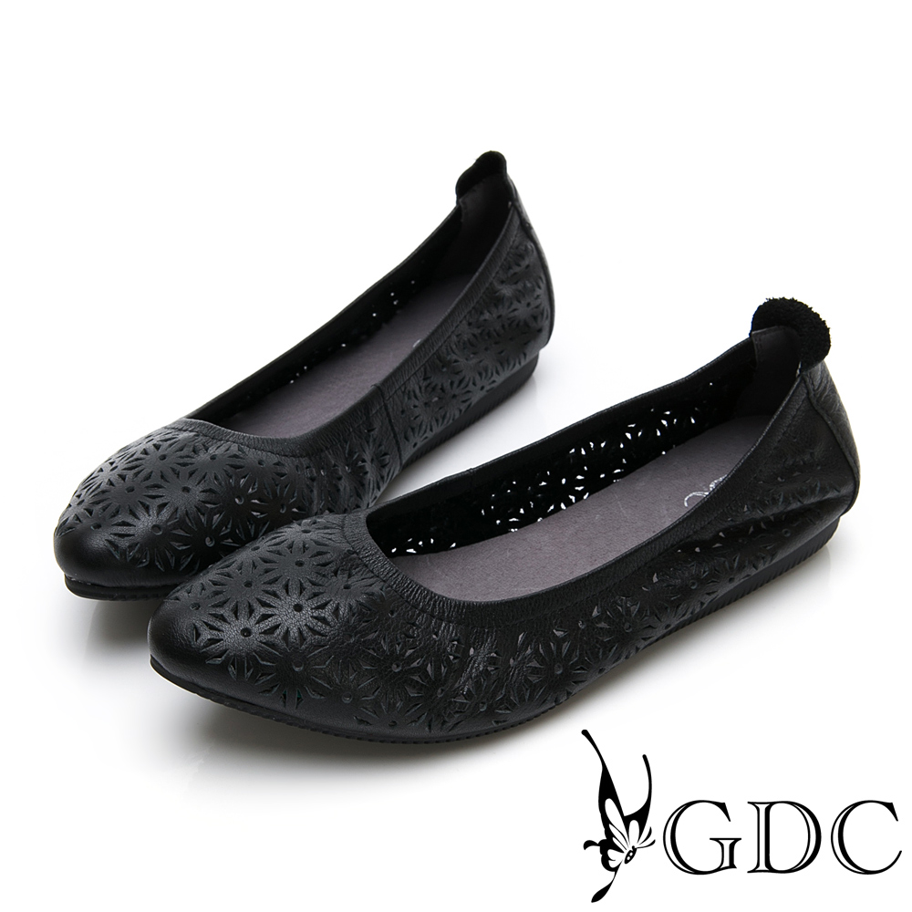 GDC-真皮雕花舒適素色尖頭平底包鞋-黑色 product image 1