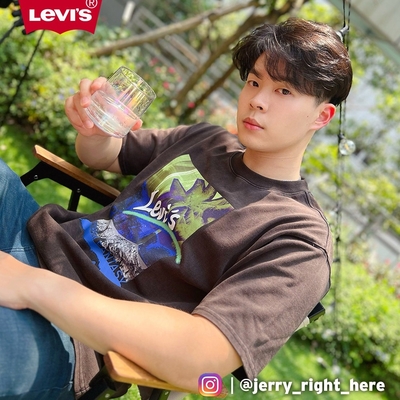 Levis 男款 重磅短袖T恤 / 夏日炫彩印花 / 300GSM厚棉 黑