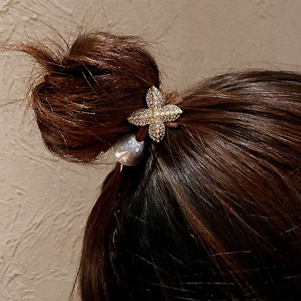 JC Collection 韓國水鑽花朵+珍珠綁馬尾皮筋髮圈(銀珍珠)
