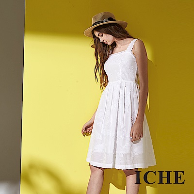 ICHE 衣哲 法式浪漫高級手工提花珠飾禮服洋裝-白