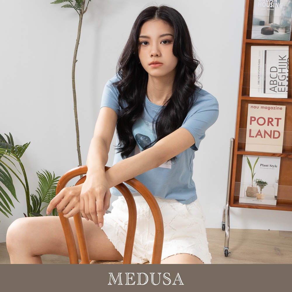 現貨【MEDUSA 曼度莎】天藍後背交叉鏤空短Tee（M-XL）｜女短袖T恤 女休閒上衣