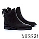 短靴 MISS 21 獨特縫線設計全真皮尖頭粗跟短靴－黑 product thumbnail 1