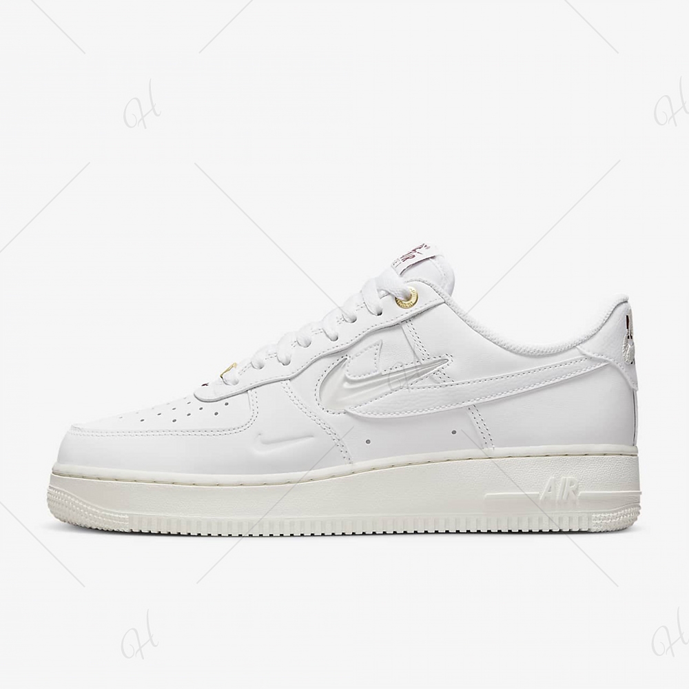 NIKE 耐吉休閒鞋男鞋女鞋運動鞋AF1 皮革Air Force 1 '07 PRM 白DQ7664