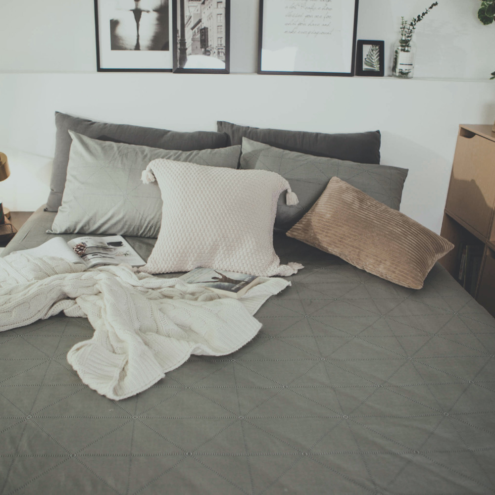 絲薇諾 MIT精梳純棉 艾維斯-灰 雙人加大6尺 三件式-床包枕套組