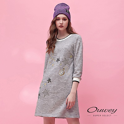 OUWEY歐薇 織蔥刺繡圖案造型羅紋剪接圓領長版洋裝(灰)