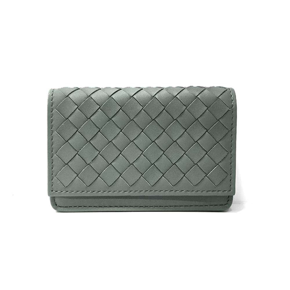 【  BOTTEGA VENETA 寶緹嘉  】624107 經典手工編織小羊皮扣式名片卡片夾-灰綠色