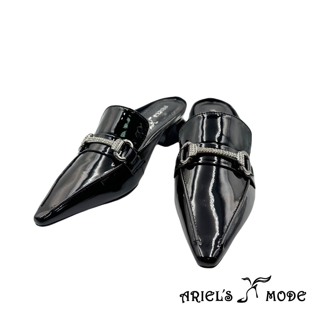 Ariels mode簡約英倫風馬銜鑽釦尖頭羊漆皮方跟穆勒鞋 -黑色