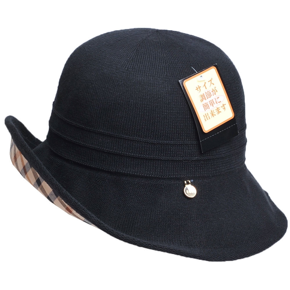 DAKS 經典金色品牌LOGO吊飾內裏格紋滾邊可調整尺寸造型帽(黑色)