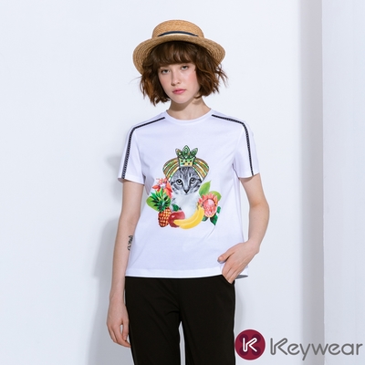 KeyWear奇威名品 可愛水果貓咪印花上衣-白色