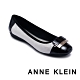 ANNE KLEIN-UNA2 氣質拼接 雙色金屬飾圓頭平底娃娃鞋-米色 product thumbnail 1